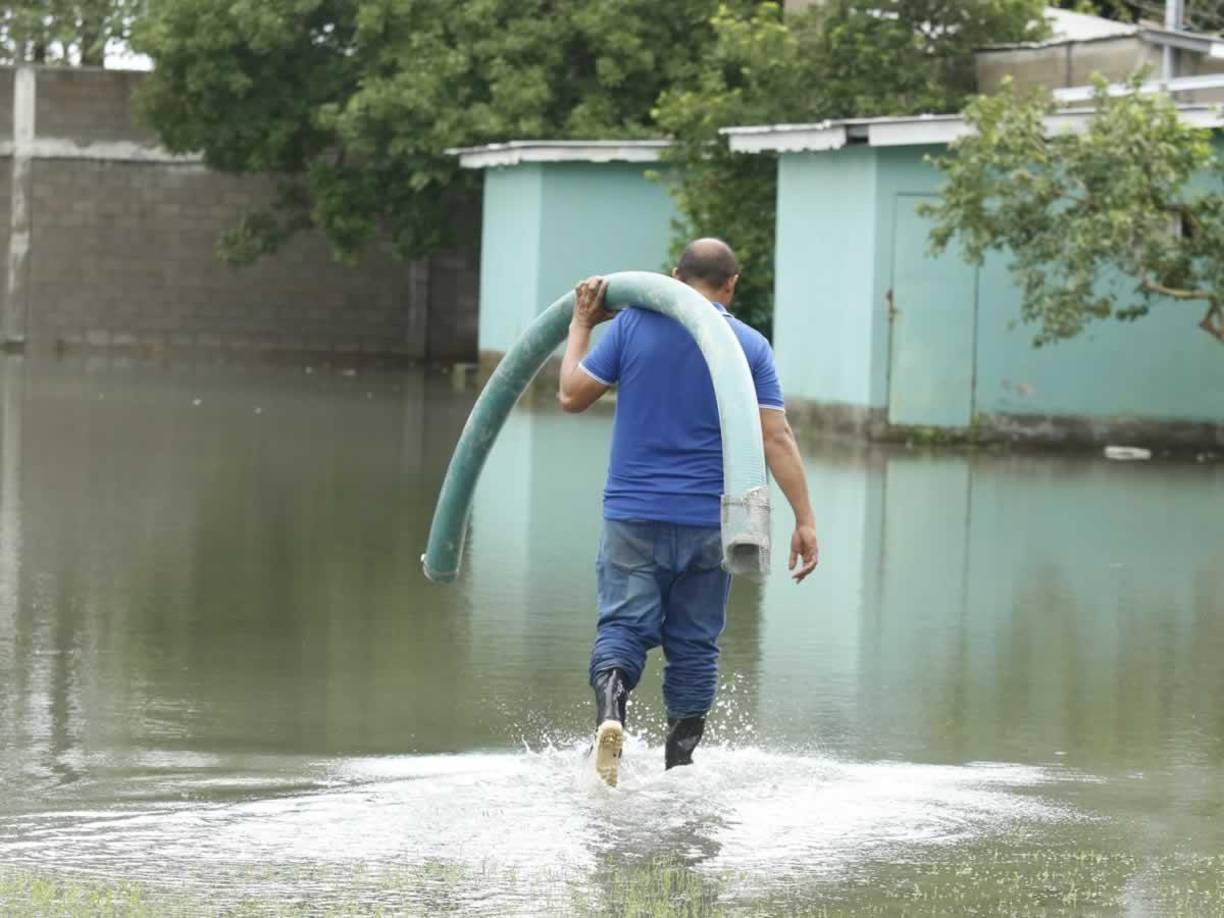 Muchos sectores están inundados y causan los fuertes conflictos previo a la disputa de la gran final, donde el Choloma llega con la ventaja de 2-0 sobre Platense.