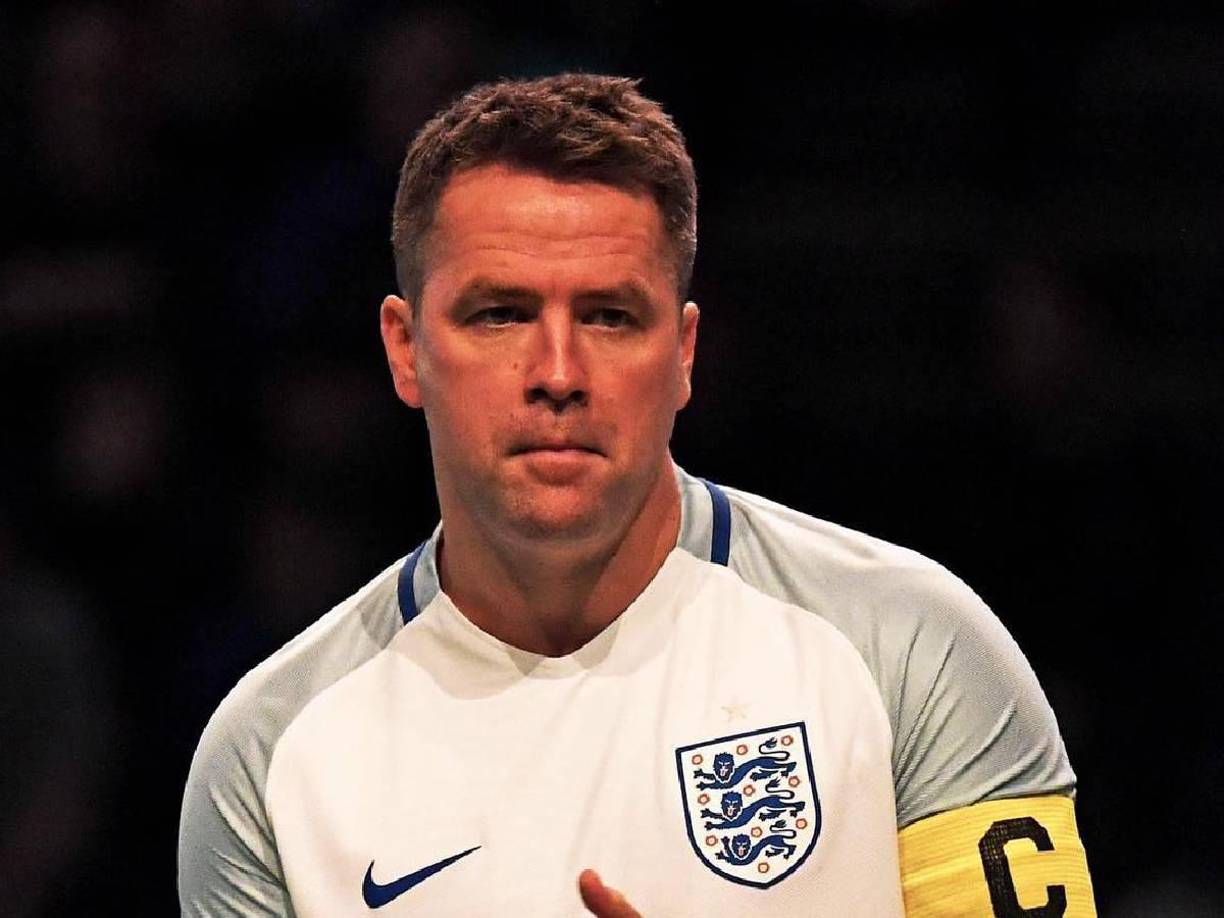 Michael Owen habló de su paso por la Casa Blanca luego de ganar el Balón de Oro cuando era jugador del Liverpool.