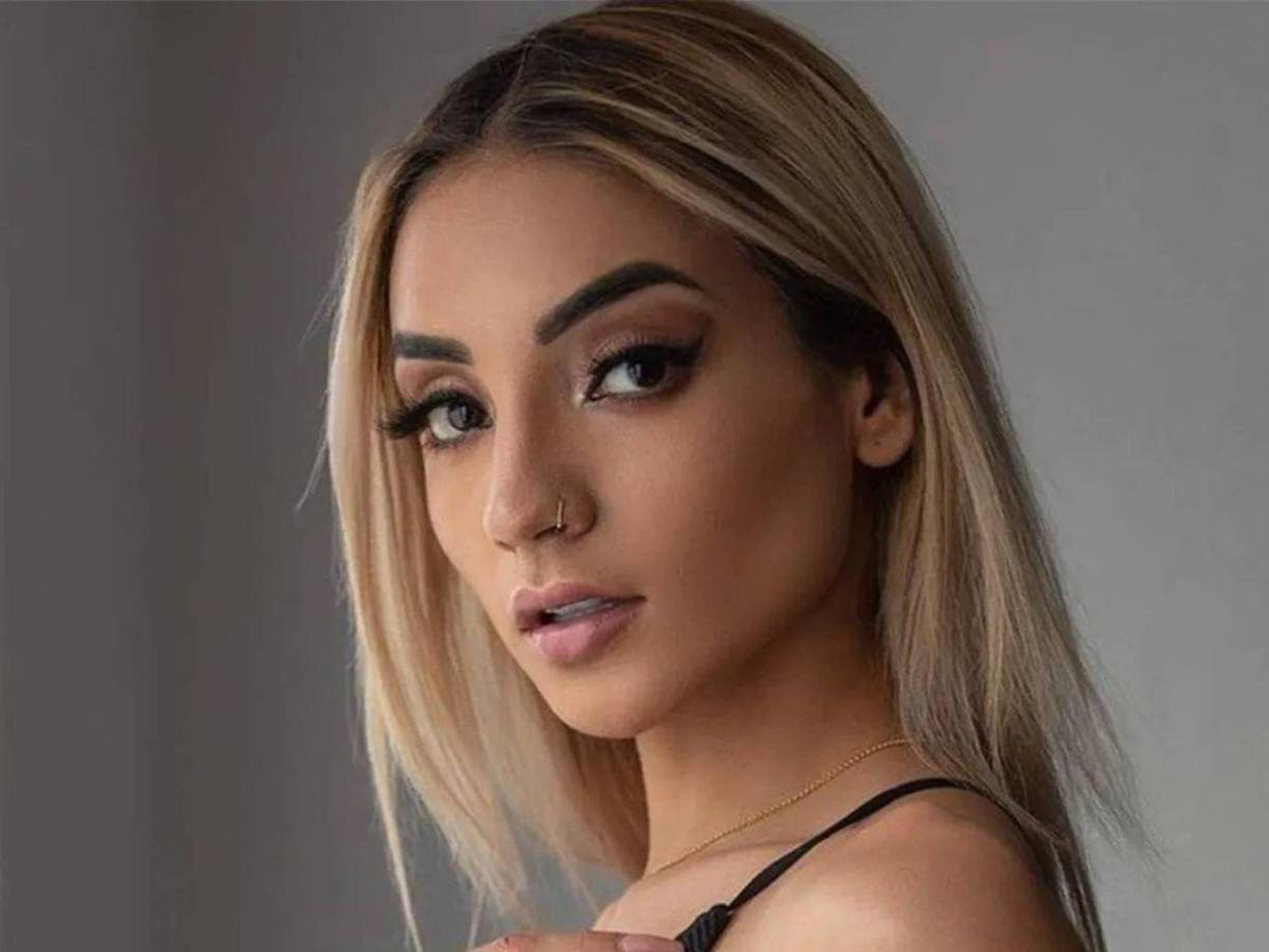 Leslie Gallardo: Con tan solo 24 años, ya ha dejado su huella en la escena pública, compartiendo pantalla con otras celebridades de alto calibre, como Brenda Zambrano.