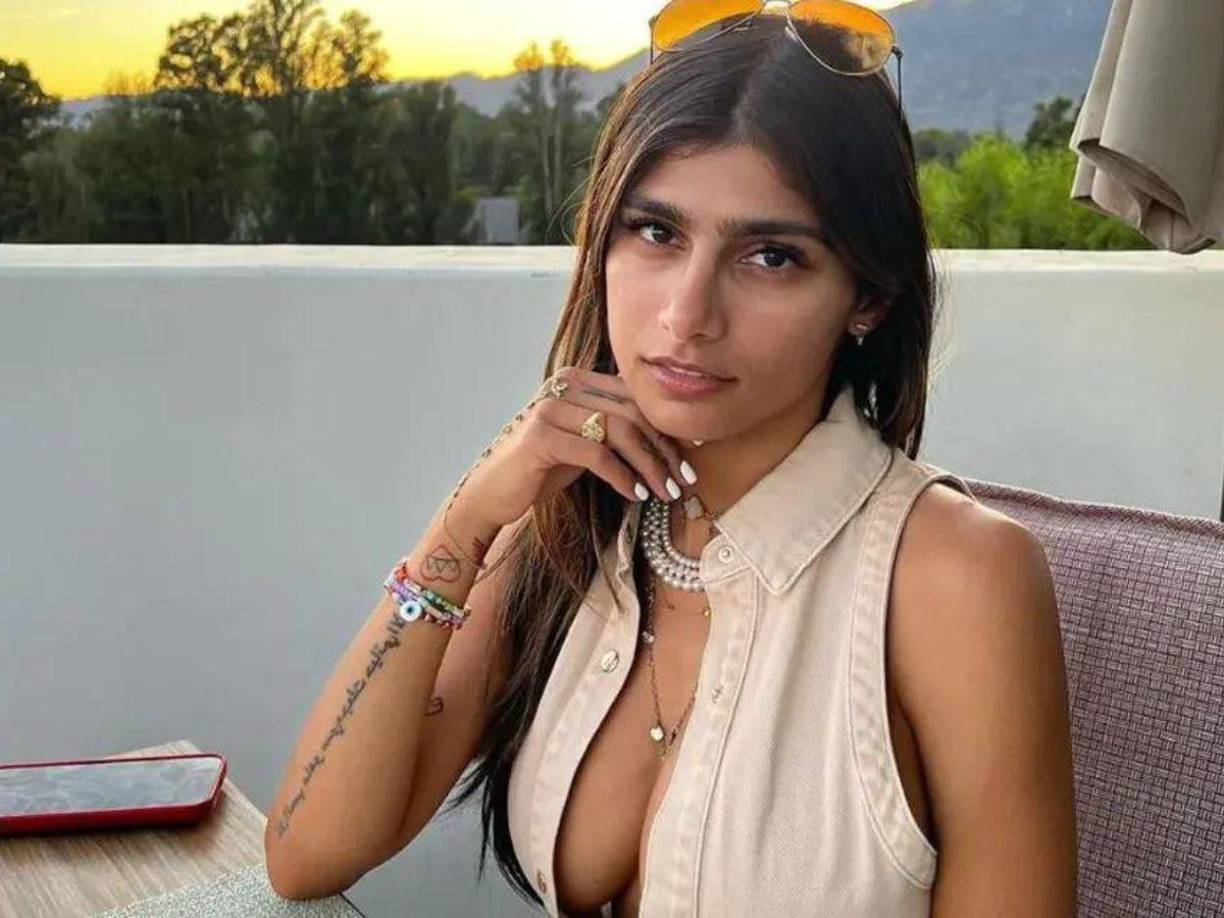 La eliminación de su contenido por parte de la famosa revisa del conejo refleja una respuesta inusual pero contundente a sus comentarios sobre la guerra, lo que demuestra cómo las acciones y declaraciones de las celebridades pueden tener repercusiones significativas en sus carreras y en la industria en la que han estado involucradas.