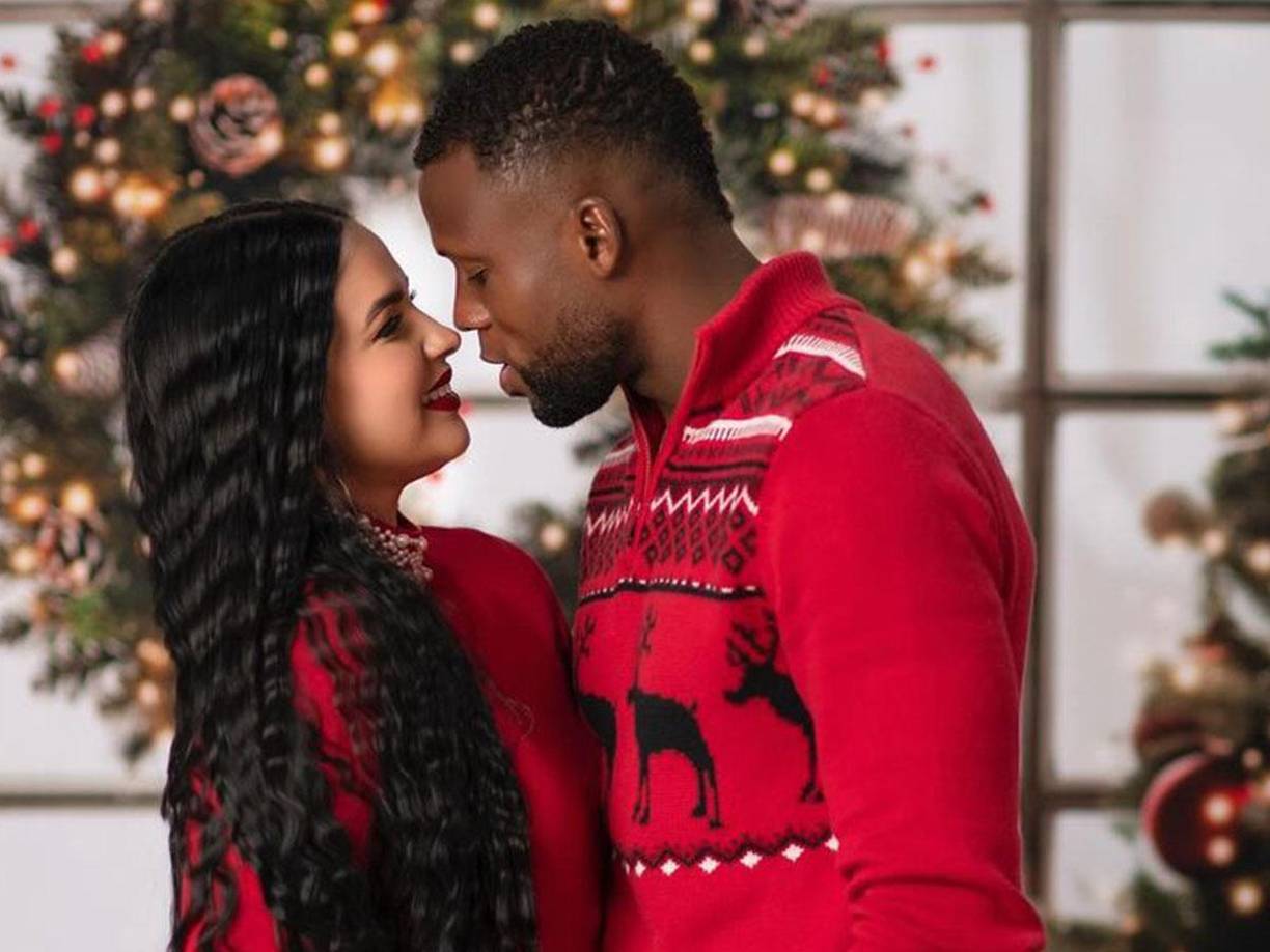 La pareja presume en sus redes sociales el amor que se tienen el uno al otro.