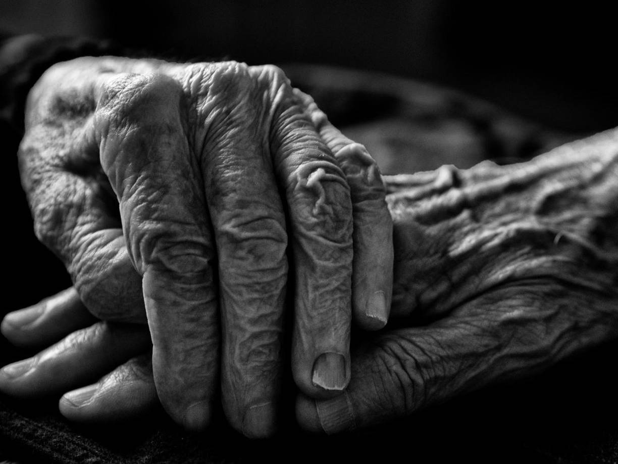 El resto de residentes, que no fueron afectados por las llamas, serán reubicados en una residencia de una provincia vecina.