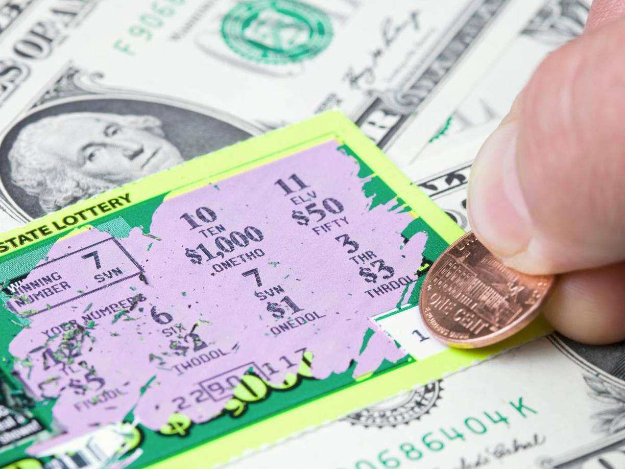 La hispana relató que llegó sin ganas a su trabajo, ya que se había perdido la barbacoa familiar.