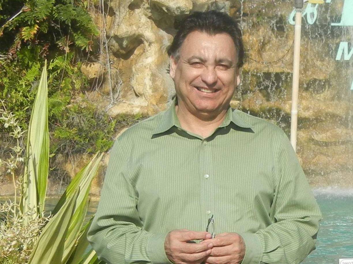 Yuyo Tróchez : Fue uno de los periodistas más destacados de la televisión hondureña. También trabajó con Radio América y Canal 11.