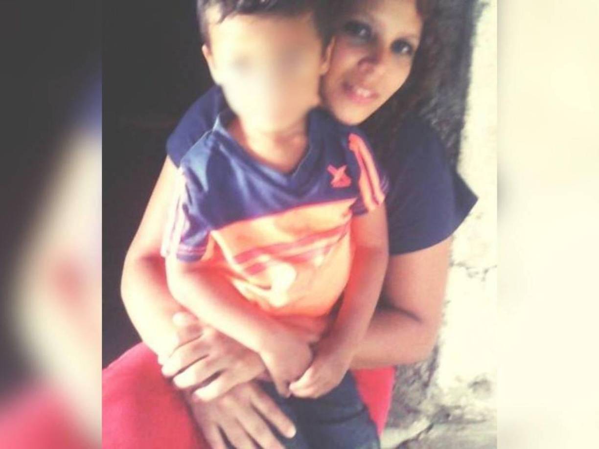 Su pérdida deja un profundo vacío en su hogar, especialmente en la vida de su pequeño hijo, quien ahora quedará bajo el cuidado de su padre.