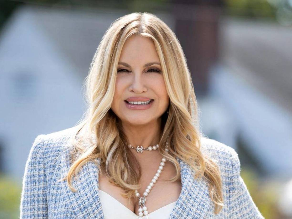 Sin embargo, esto rápido acabó. Ya que tras varias películas hechas entre 1999 y 2001, pasó por décadas de rechazo para nuevos papeles. Ya nadie más la quería presente en sus filmes.