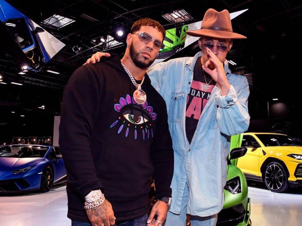 Este rumor sugiere que Anuel AA habría fingido la operación para evitar competir con Bad Bunny, quien alistaba el lanzamiento de su nuevo proyecto musical al mismo tiempo que el de Anuel AA.