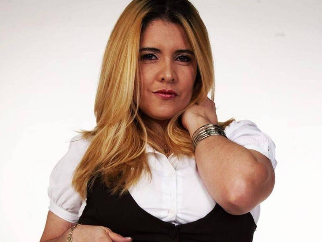 Ante esto, la experta en temas de farándula Gaby Bonilla “La Tamalera” no se quedó callada y muy a su estilo opinó sobre las publicaciones de Alejandra Rubio. 