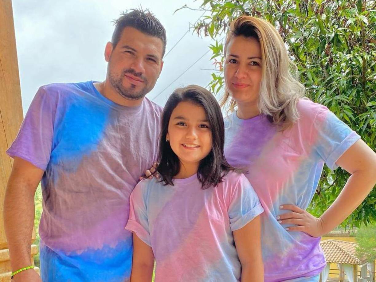 Recientemente llenó de nostalgia a sus seguidores luego de compartir una serie de fotografías sacadas del baúl de los recuerdos. 