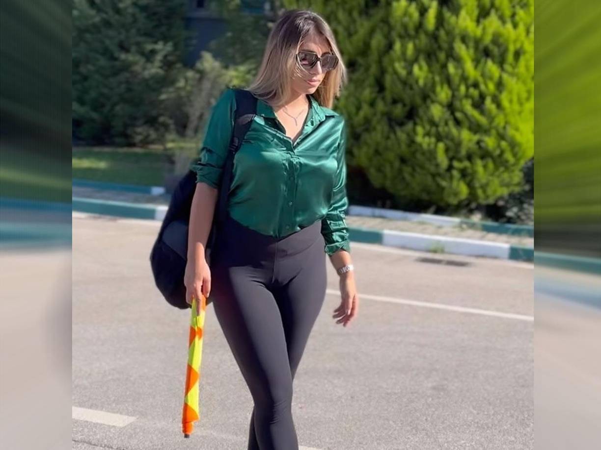 A sus 61 años, Erdemir ha estado supervisando el desempeño de los árbitros en la máxima categoría del fútbol turco, así como los de las otras divisiones.