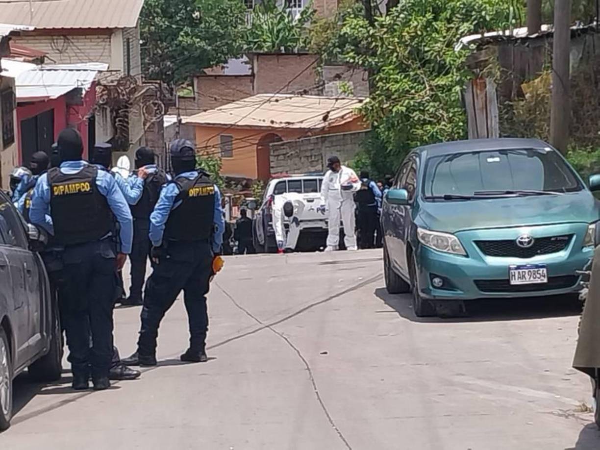 Policías y supuestos pandilleros se enfrentaron a balazos este domingo en un sector de Tegucigalpa, capital de Honduras. 