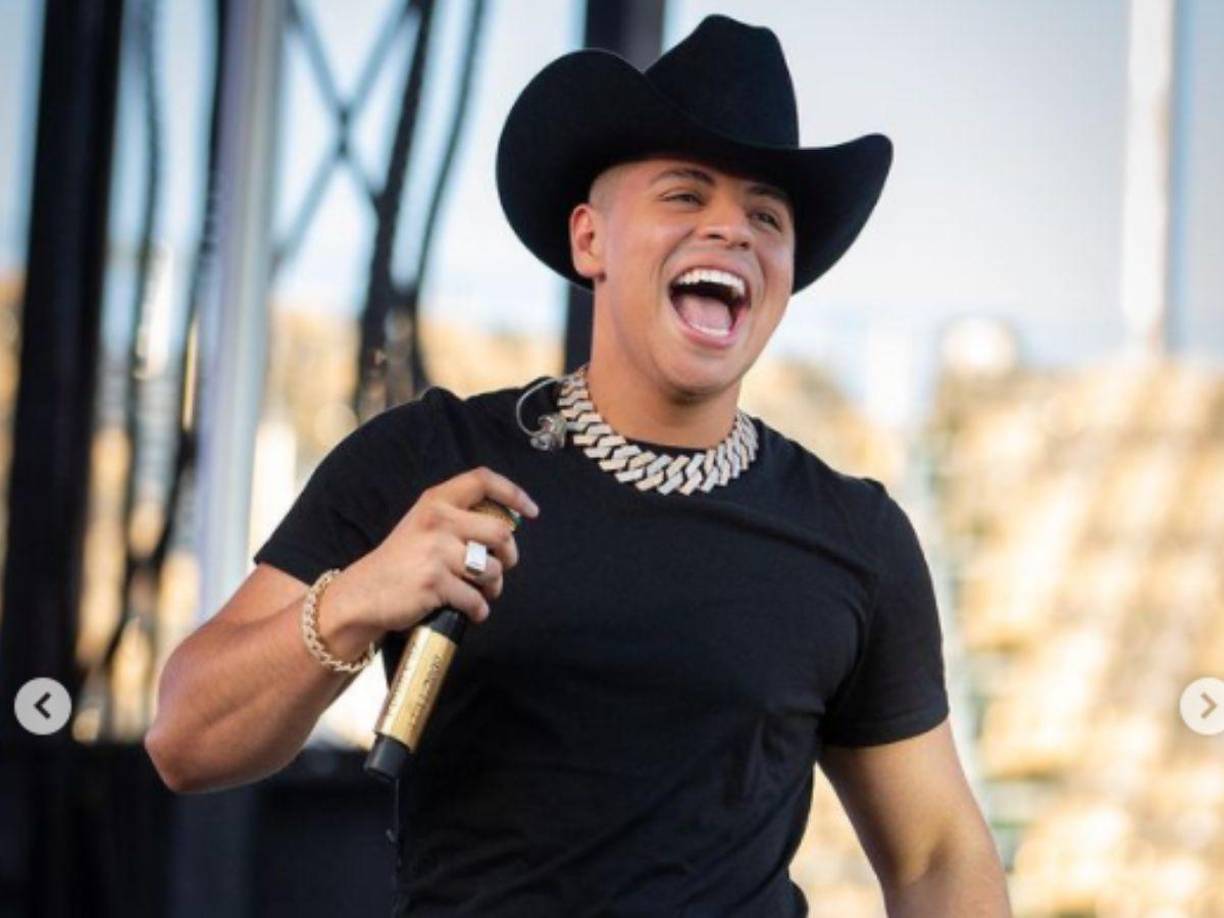 Por otra parte, Gutiérrez dejó claro que Eduin Caz ya es reconocido independientemente de Grupo Firme, por lo que no tiene caso que el cantante se lance como solista.