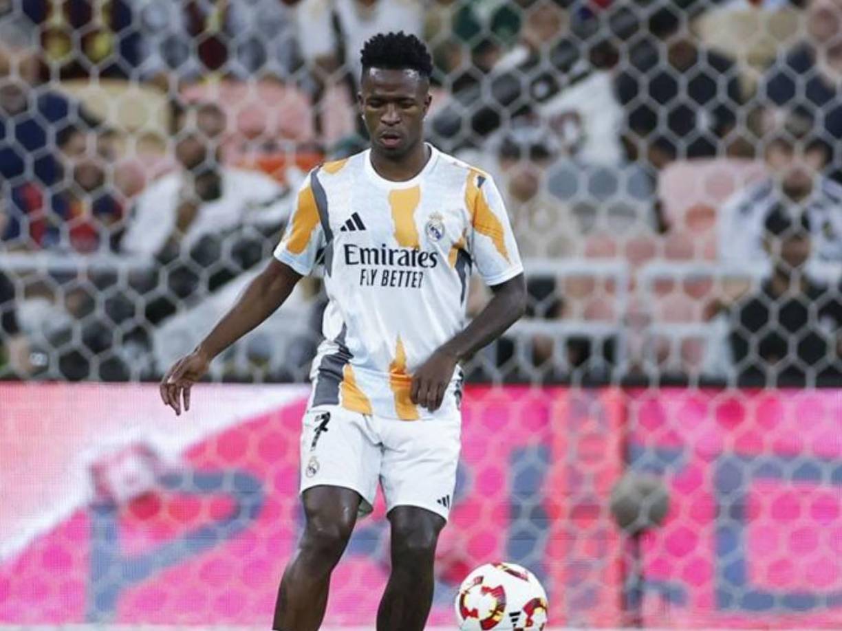 Prensa española señala que Vinicius siente que está en deuda con su afición luego de su penoso partido ante Barcelona.