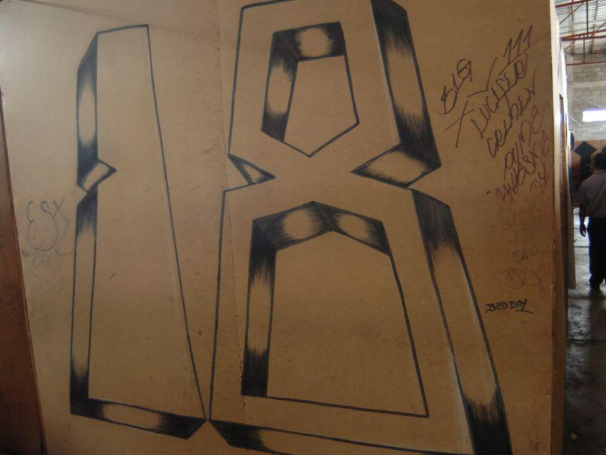 A los detenidos se les decomisó armas, municiones y documentos que servirán como carga probatoria en su contra.