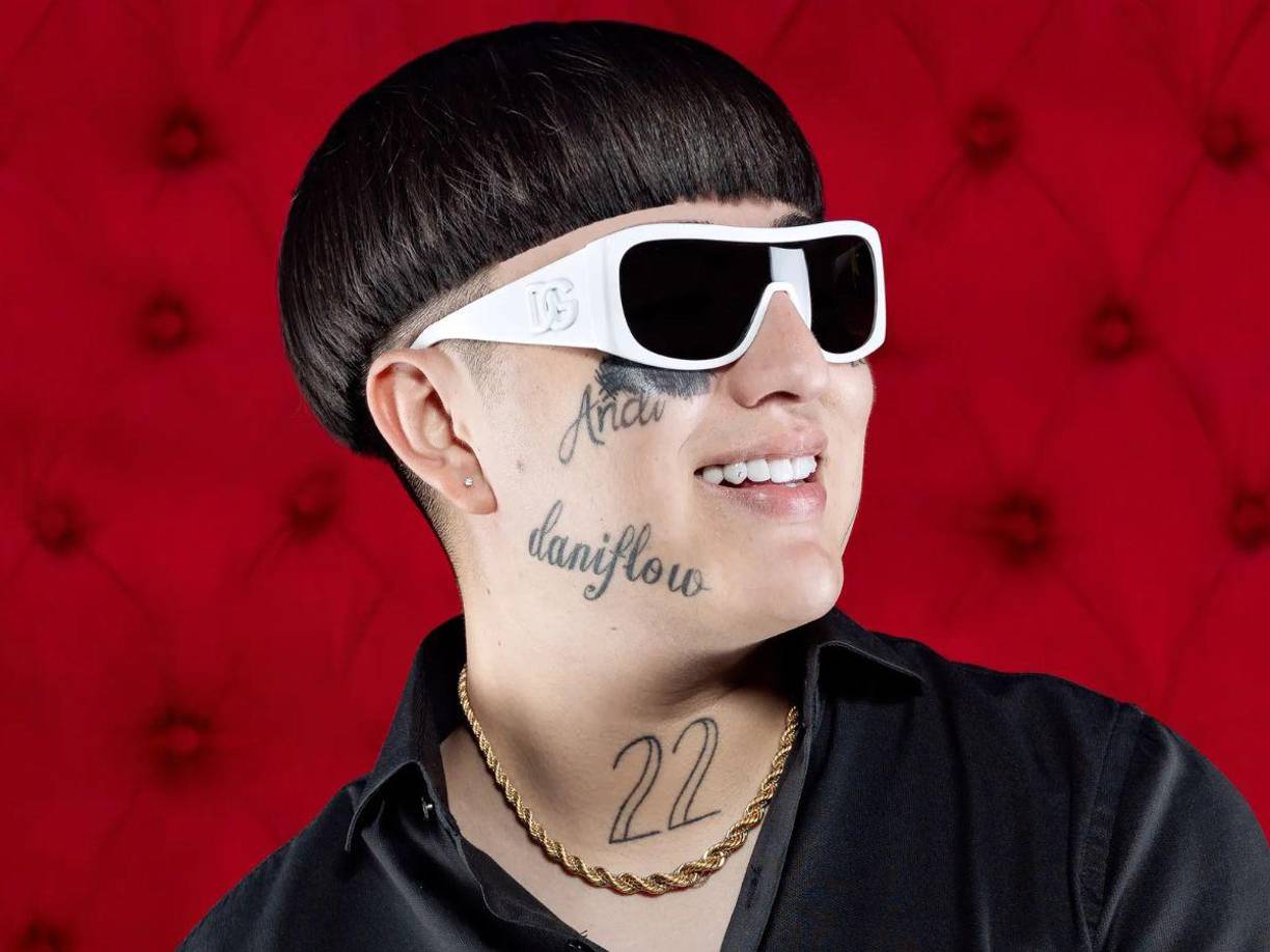 Después de ventilar que Nodal estaba coqueteando con su pareja, Dani Flow aseguró que eso no le afecta demasiado. 