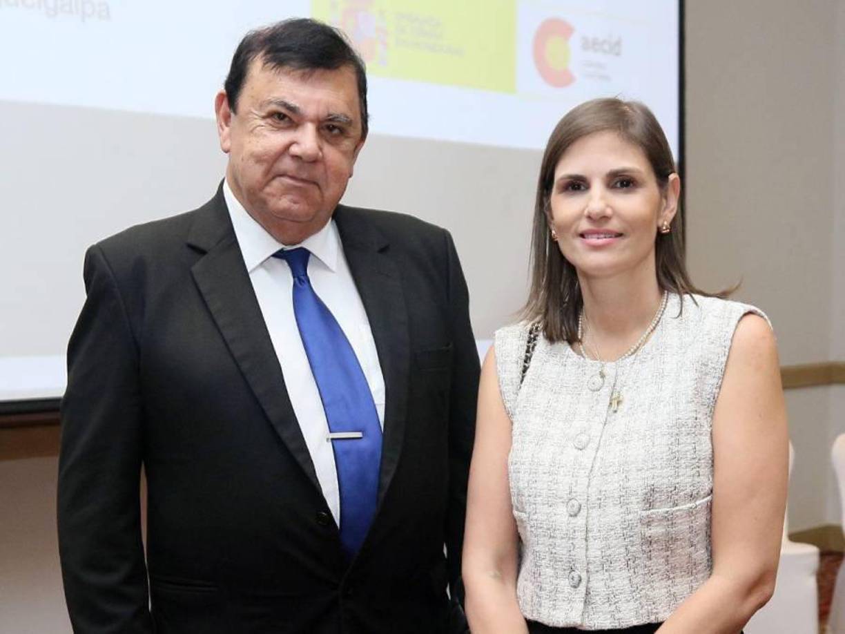 Jessica de Mendoza y Woohyun Cho.