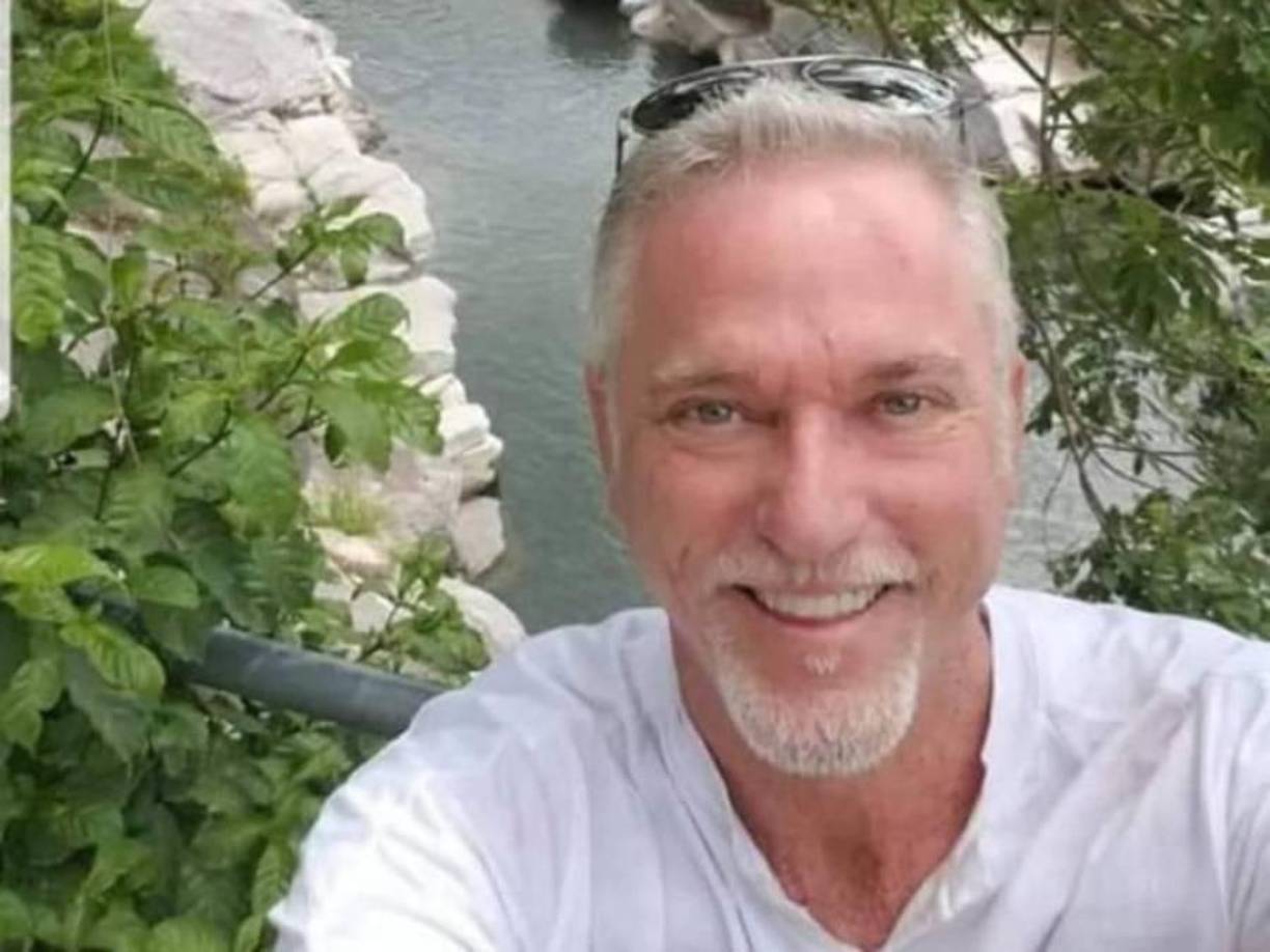 Gary Lee, de 68 años de edad, fue capturado durante una operación dirigida por el Ministerio Público (MP) el 29 de agosto de 2022 en uno de sus complejos hoteleros que había construido en Roatán, Islas de la Había.