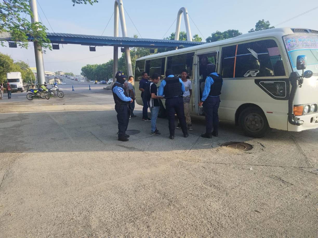 Esta misma acción se está replicando en otros ejes carreteros de San Pedro Sula.