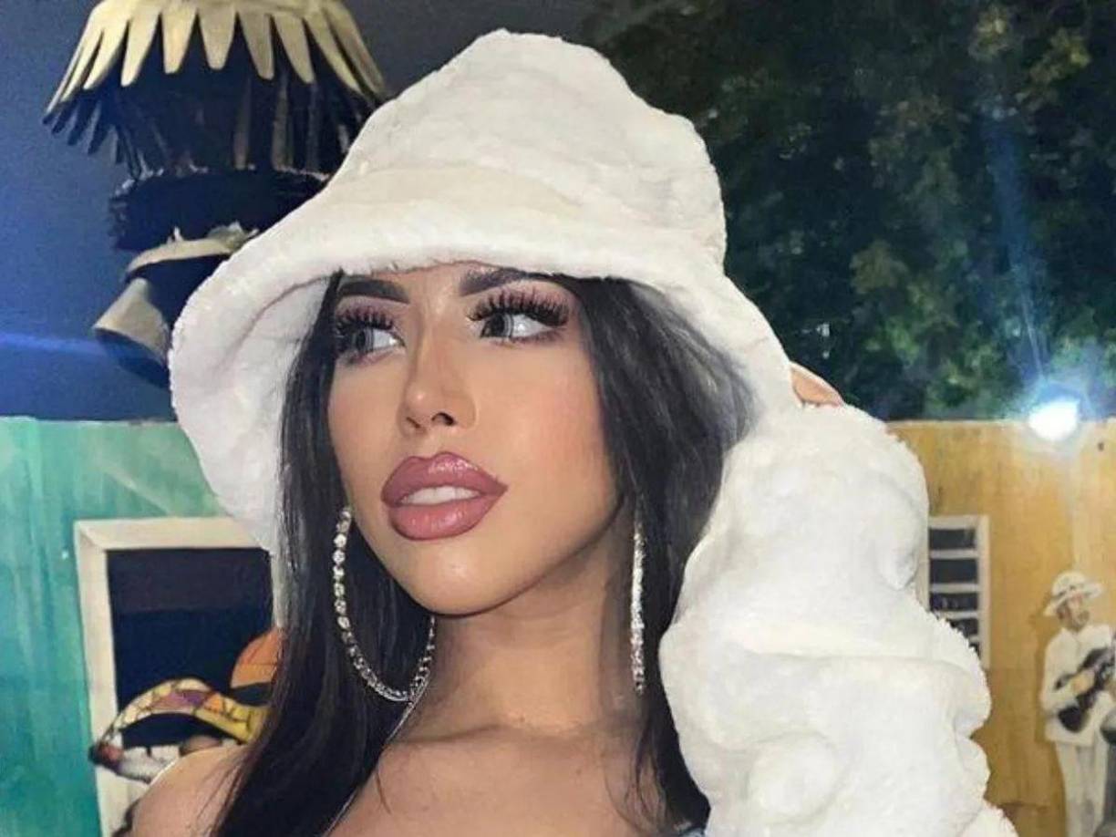 Esto la ha convertido en una de las figuras más polémicas de redes sociales. 