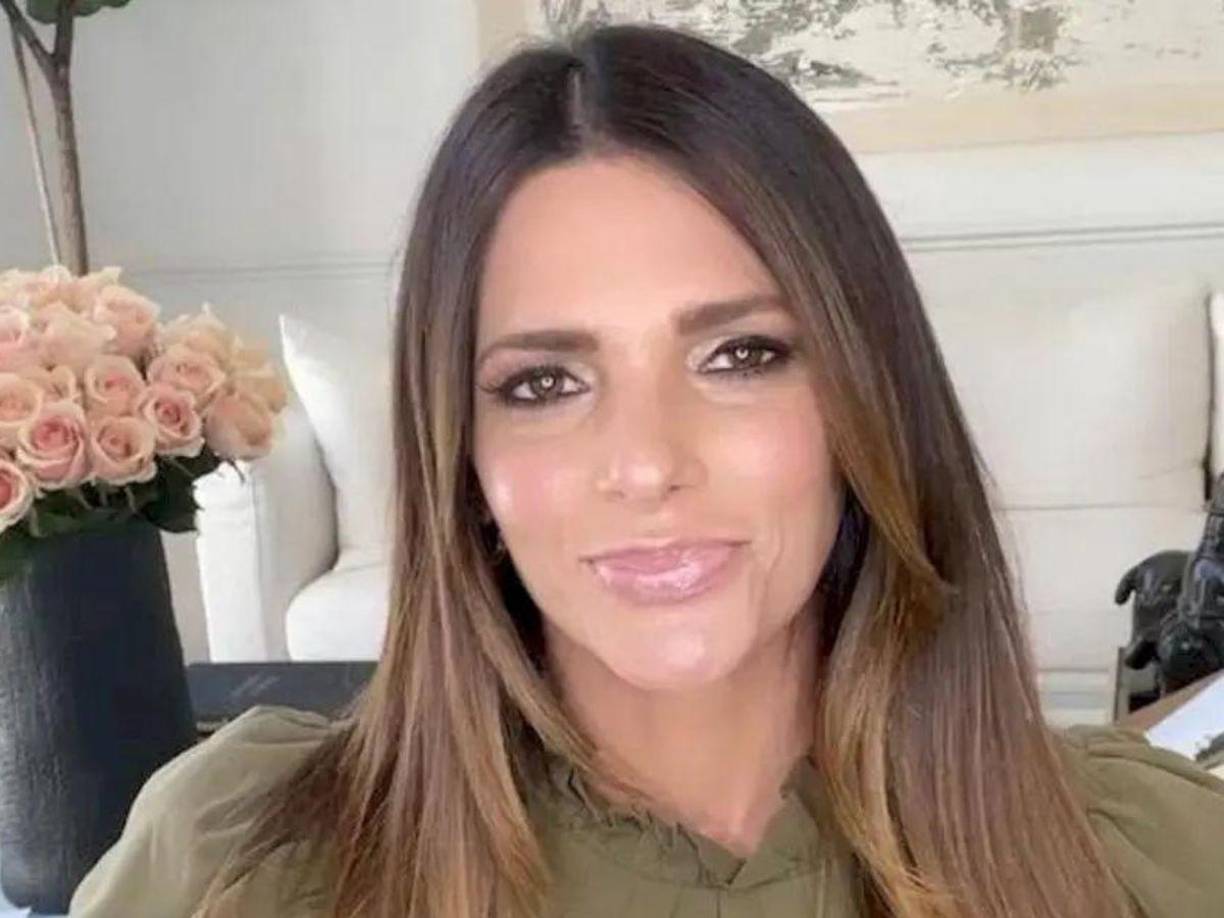La periodista puertorriqueña Bárbara Bermudo, quien por varios años fue la presentadora estelear del exitoso programa de televisión “Primer impacto”, se mostró vulnerable en redes sociales para revelar su sufrimiento por los implantes de senos que se puso hace 17 años y que ha causado en ella un deterioro de su salud.