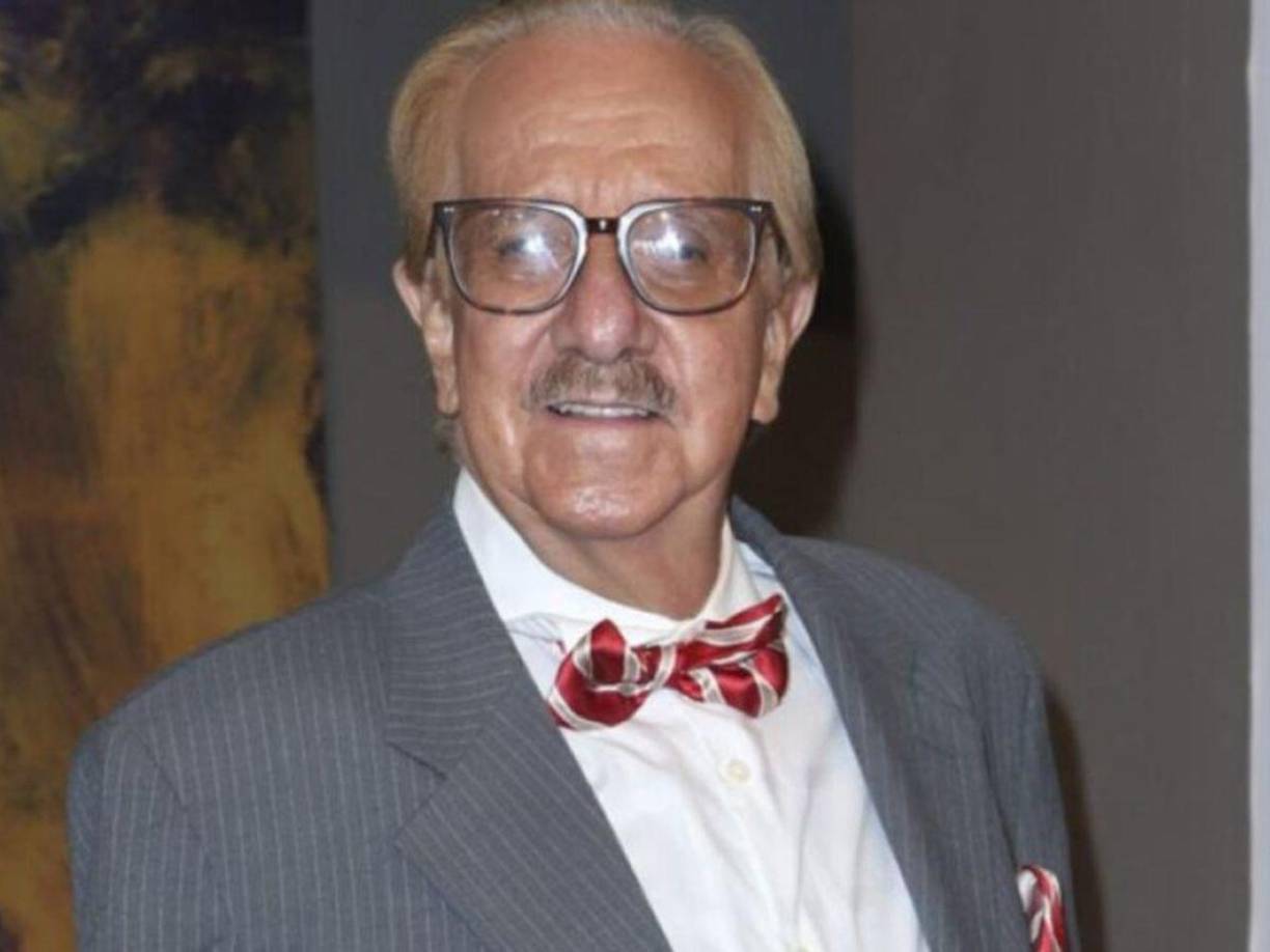 Cabe mencionar que Benito Castro se encontraba de gira en la obra de teatro ¿Por qué será que las queremos tanto? Junto a César Bono, Carlos Bonavides, Luis de Alba y Alejandro Suárez.