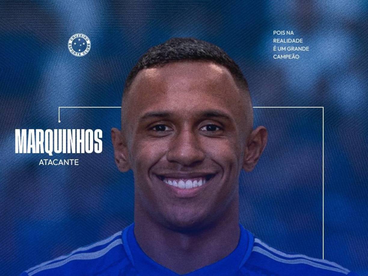 El extremo brasileño Marquinhos es nuevo jugador del Cruzeiro, llega procedente del Arsenal. En el 2024 estuvo cedido a préstamo en el Fluminense. 