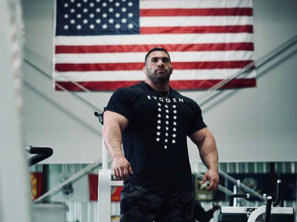 En el 2018, se convirtió en profesional y compitió por primera vez en el Míster Olympia.