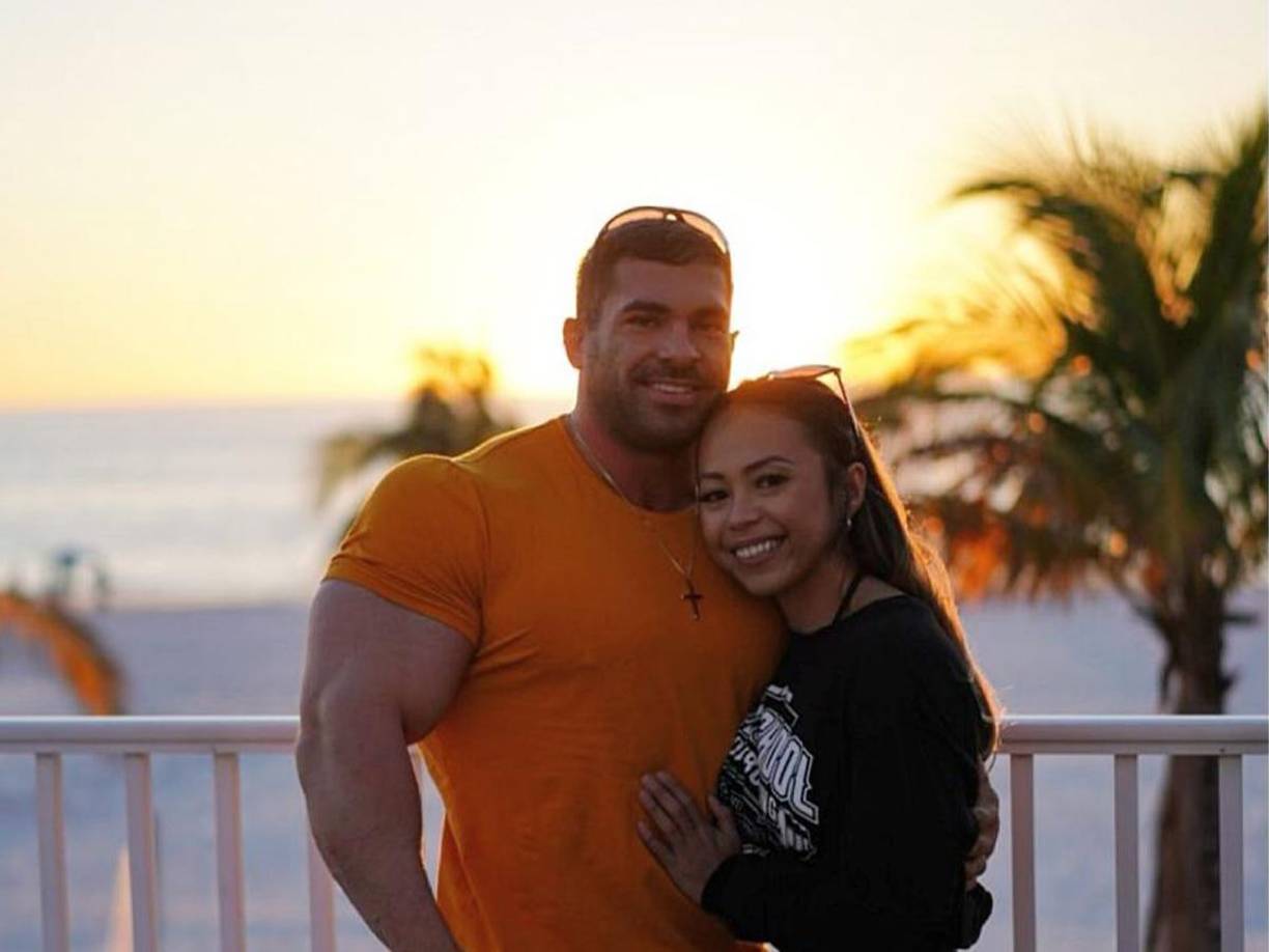 Derek Lunsford utilizó sus redes sociales para festejar y enviarle un profundo mensaje a su pareja, quien lo acompañó durante todo el torneo.