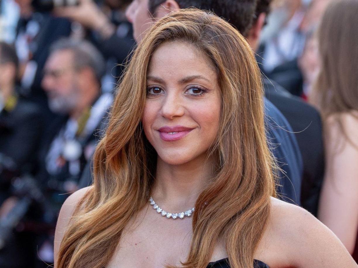 Con la pelota en su territorio Shakira ha tomado ahora una importante decisión para blindarse en anticipación al período vacacional de verano de sus hijos Sasha y Milan Piqué y la posible guerra que se podría desatar entre ella y su ex para hacer los arreglos correspondientes.