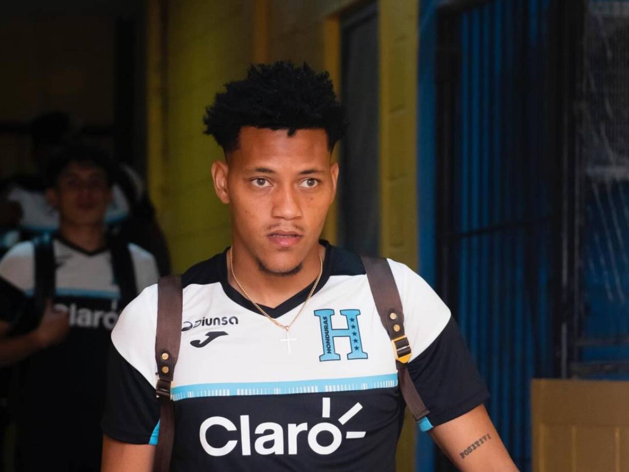 Kenny Bodden: El defensor zurdo ceibeño se comprometió un año más con el Marathón.