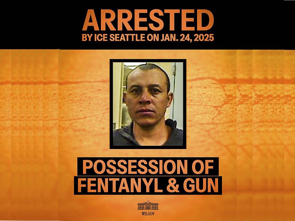 El hondureño Kevin Adith Torres-Velásquez fue arrestado el 24 de enero de 2025 por agentes de ICE en Seattle. Durante el operativo, le incautaron cocaína, fentanilo y un arma de fuego.