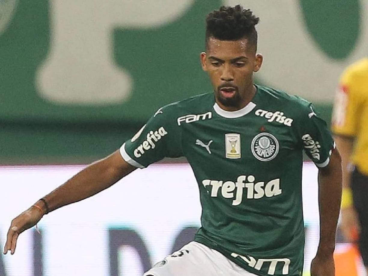 Regresó a Brasil con Palmeiras y en su palmarés dice que ganó una Libertadores, aunque no disputó un solo minuto.