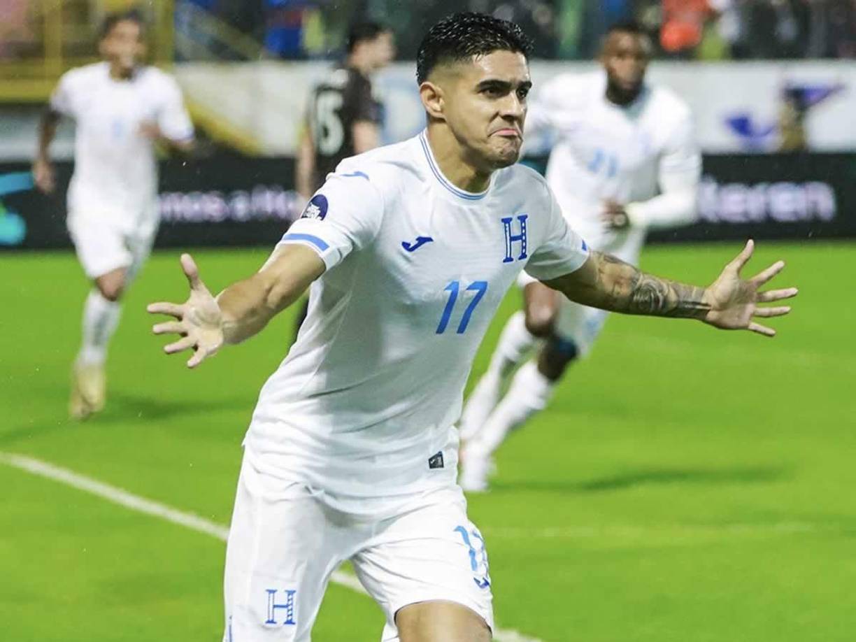 Luis Palma, autor de los dos goles del triunfo, deberá entrar para ocupar su acostumbrado sitio como extremo izquierdo.