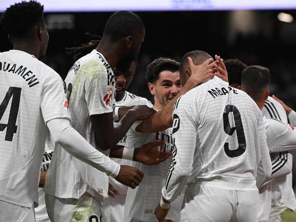 El Real Madrid termina el 2024 con un triunfo que lo lleva al segundo lugar de LaLiga con 40 puntos, dos por encima del Barcelona, que cuenta con un partido más. 