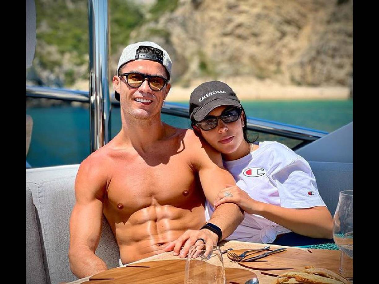 Ahora, la pareja vuelve a estar en el centro de los reflectores tras revelarse el insólito pacto secreto que tienen con respecto al futuro de su relación.