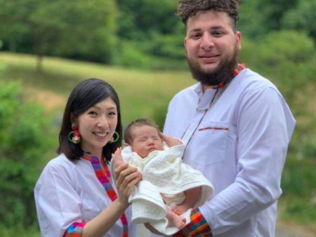 Durante su visita a Honduras, una de las actitudes de los hondureños que le sorprendió es que suelen ser muy cariñosos y estrechan relaciones cercanas, pues en Japón esta práctica no es muy común ya que suelen mantener la distancia. “Me sentía muy bien con los catrachos”, dijo.