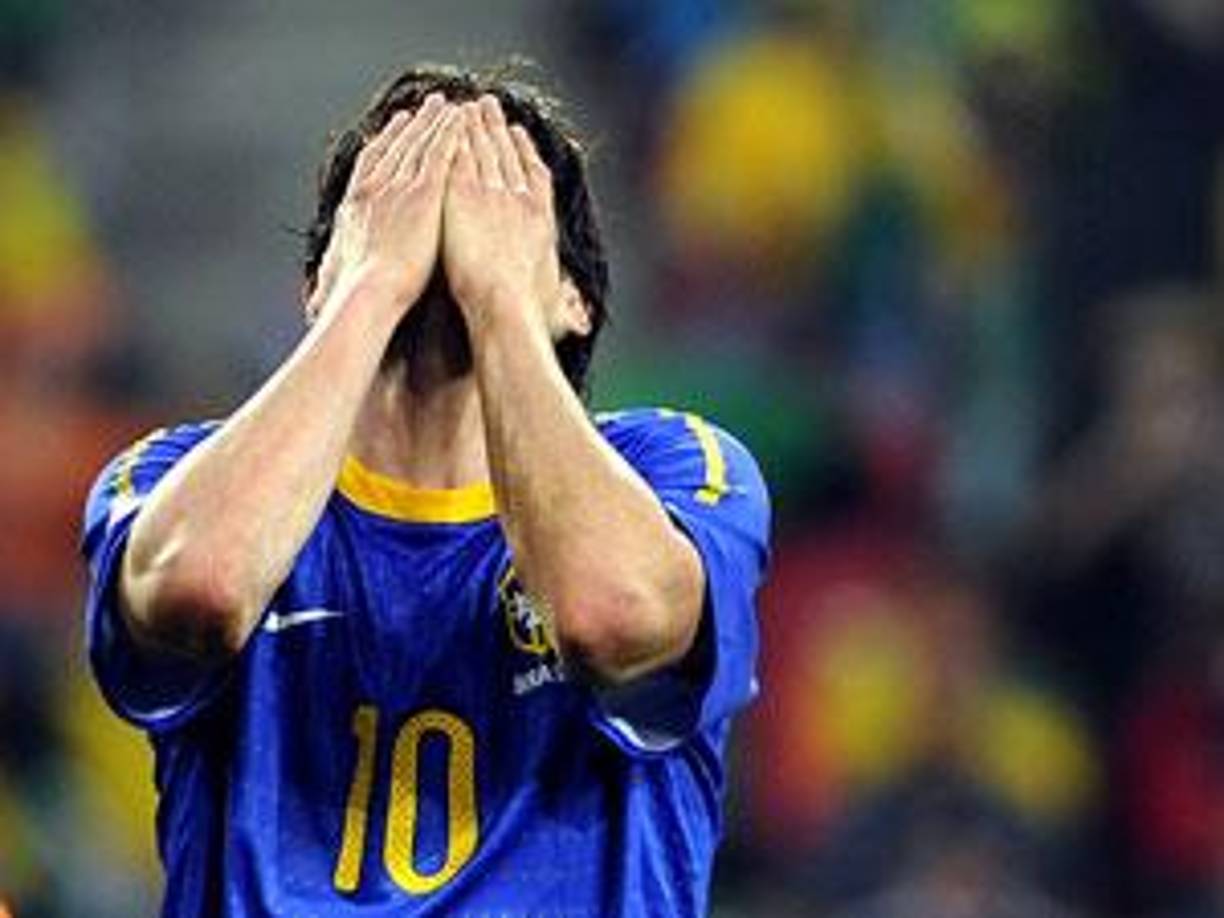 Estas declaraciones del exjugador del Real Madrid se han viralizado en redes sociales luego de lo que dijo su exesposa de Caroline Celico.