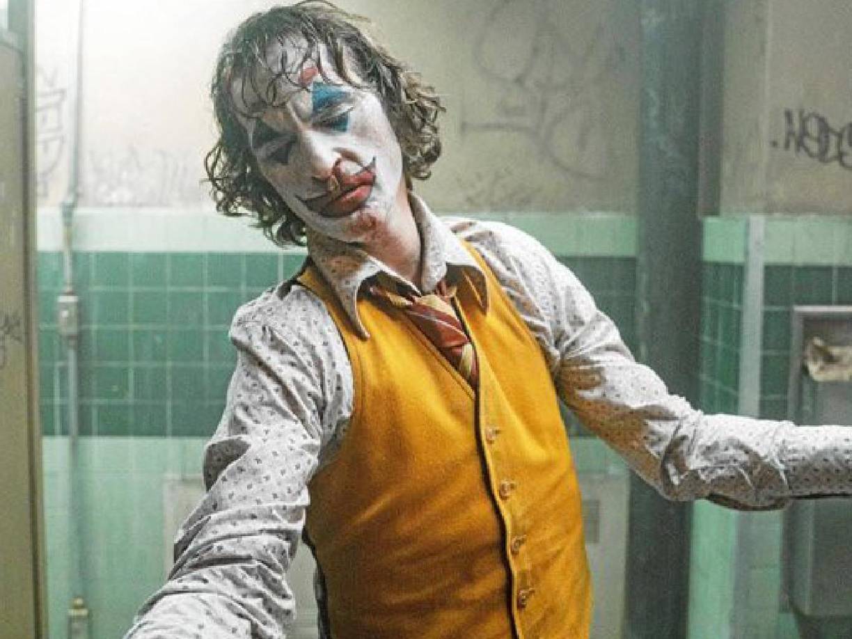 Esta nueva entrega también hará hincapié en el aspecto psicológico de este personaje que siempre fue presentado simplemente como un villano hasta que el director <b>Todd Phillips</b> se encargó de profundizar en su pasado y la génesis de su maldad.