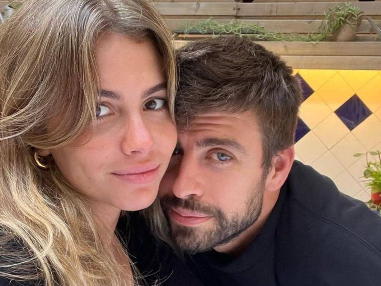 El exfutbolista habló abiertamente de su relación con Clara Chía y reveló que ella es quien lo lleva a las tiendas, elige su ropa y la compra.