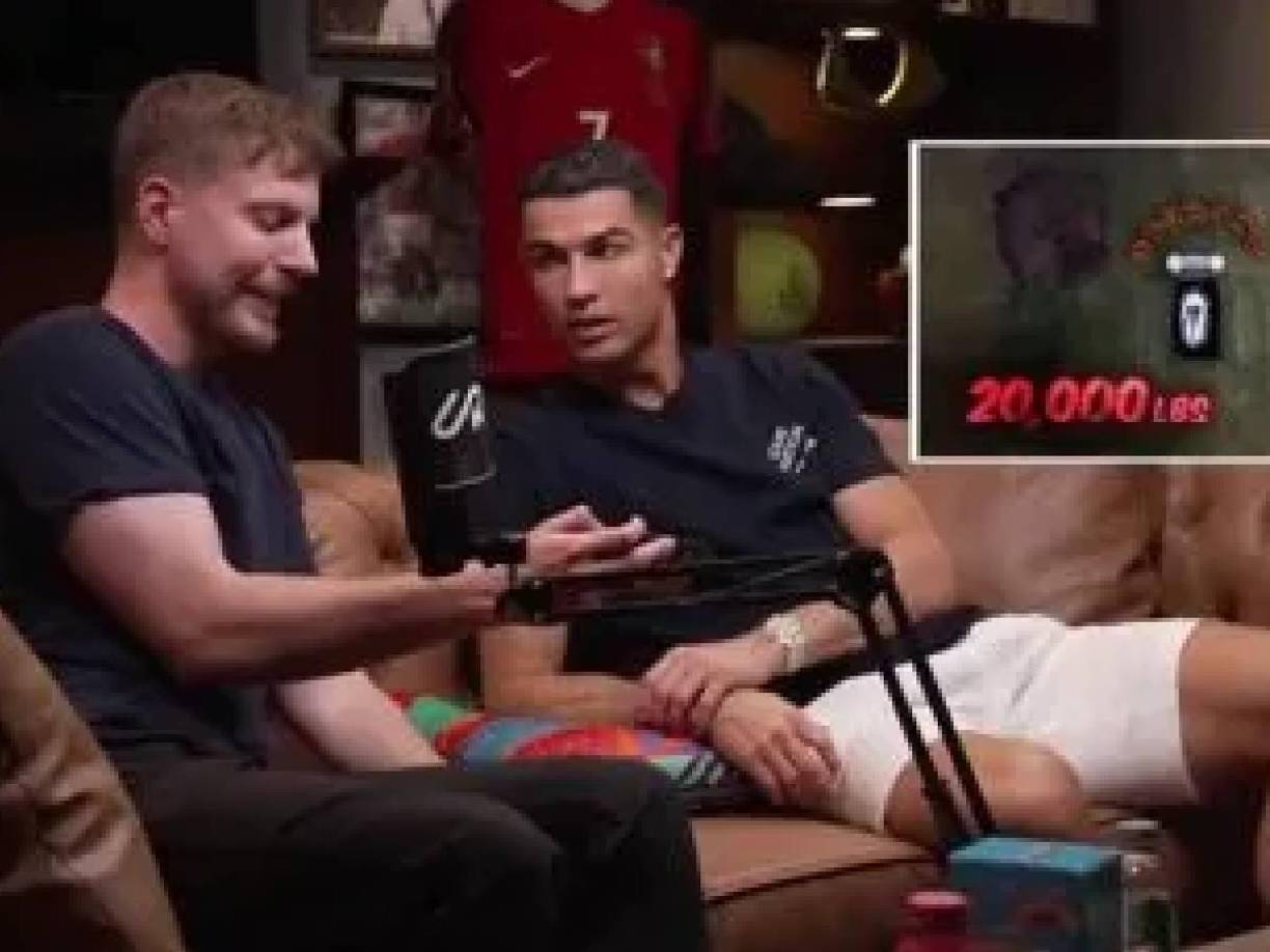 Para cerrar la entrevista, Cristiano lo invitó a un partido de la liga árabe y afirmó que el rival a vencer de su Al Nassr es el Al Hilal, por lo que el estadounidese dijo que estaría presente.