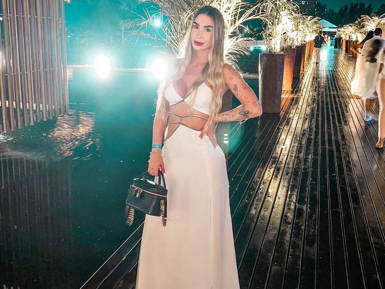 La modelo, que también tuvo una relación en el pasado con el futbolista Luan Almeida, insiste en que mantuvo una relación casi secreta con el jugador Everton.