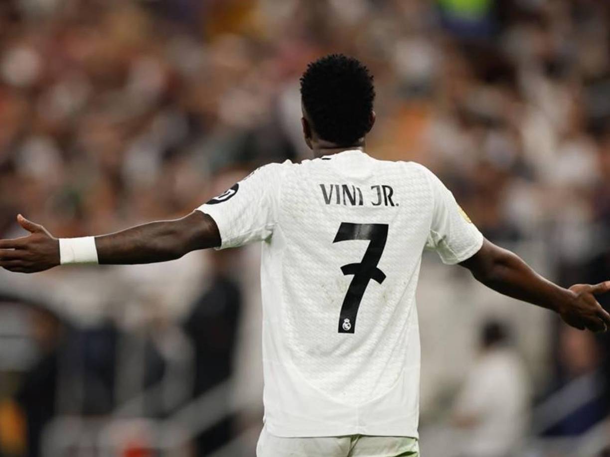 Horas después de la final de la Supercopa de España, prensa española ha destapado la acción que tuvo Vinicius luego de la penosa goleada de 2-5 sufrida por el Real Madrid ante el FC Barcelona.