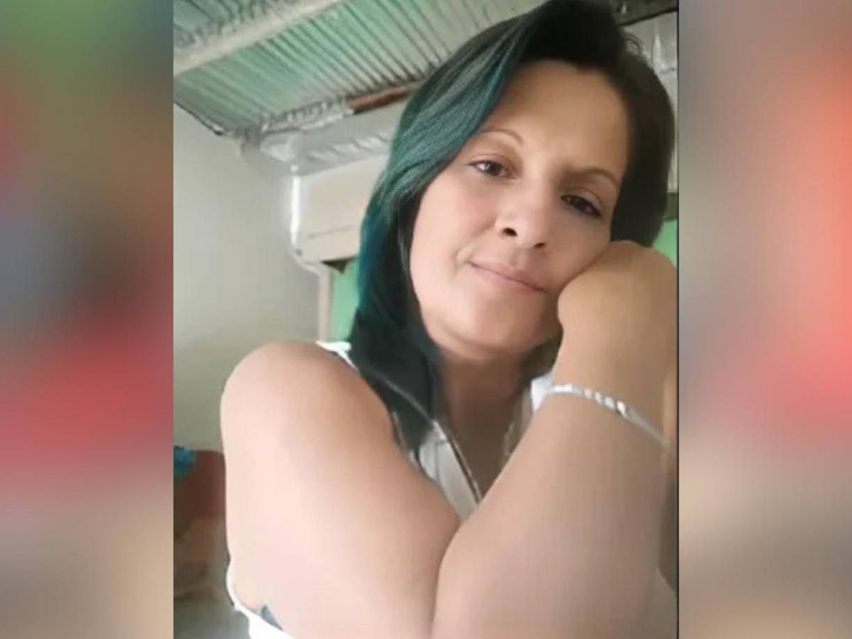 Ella trató de escapar, pero lamentablemente murió por el impacto de las balas en el garaje de su vivienda.