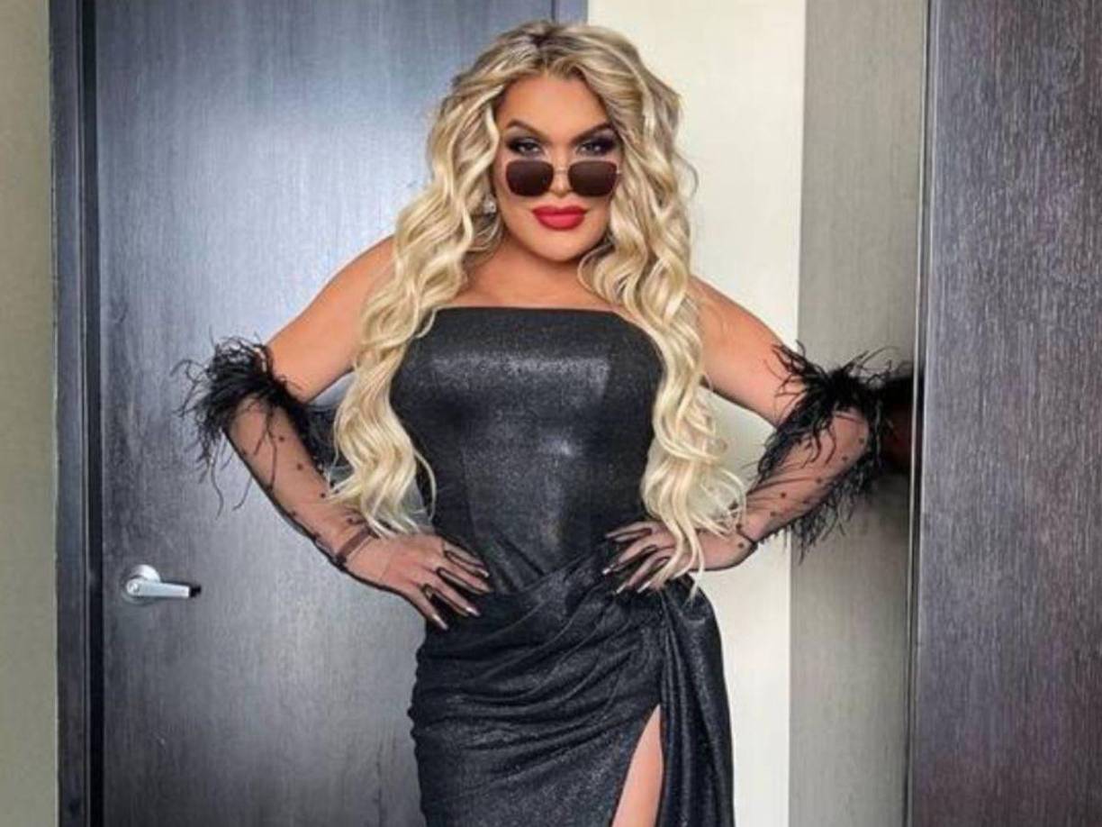 A través de una transmisión en vivo, ‘la Perdida’ relató que, tras su operación, vio a una persona vestida de negro, la cual desapareció misteriosamente, por lo que llegó a pensar que se trataba de la mismísima muerte que venía a “recogerla”.