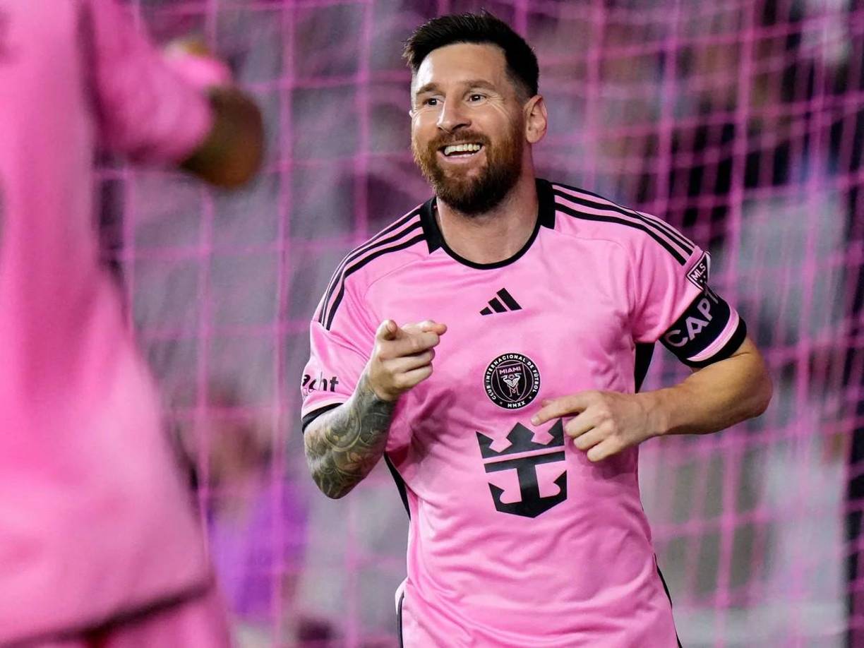 Habrá que esperar a que las autoridades confirmen los precios para el partido en el estadio Olímpico de San Pedro Sula, pero podrían andar cerca de los 200 dólares, si se toma como referencia ese amistoso en El Salvador.