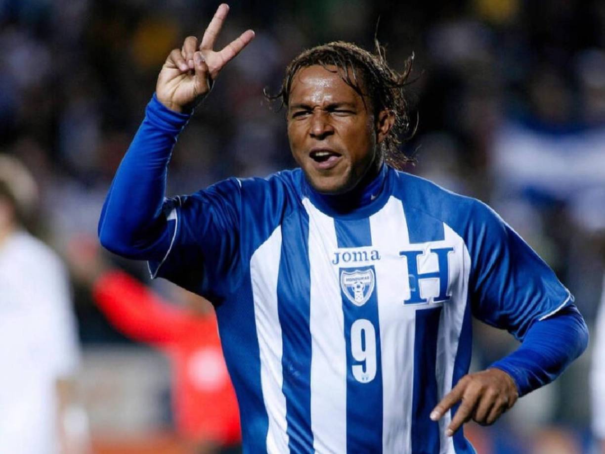 El exjugador catracho anunció su nuevo proyecto en Estados Unidos y dijo que espera el apoyo de las personas que han seguido su carrera.