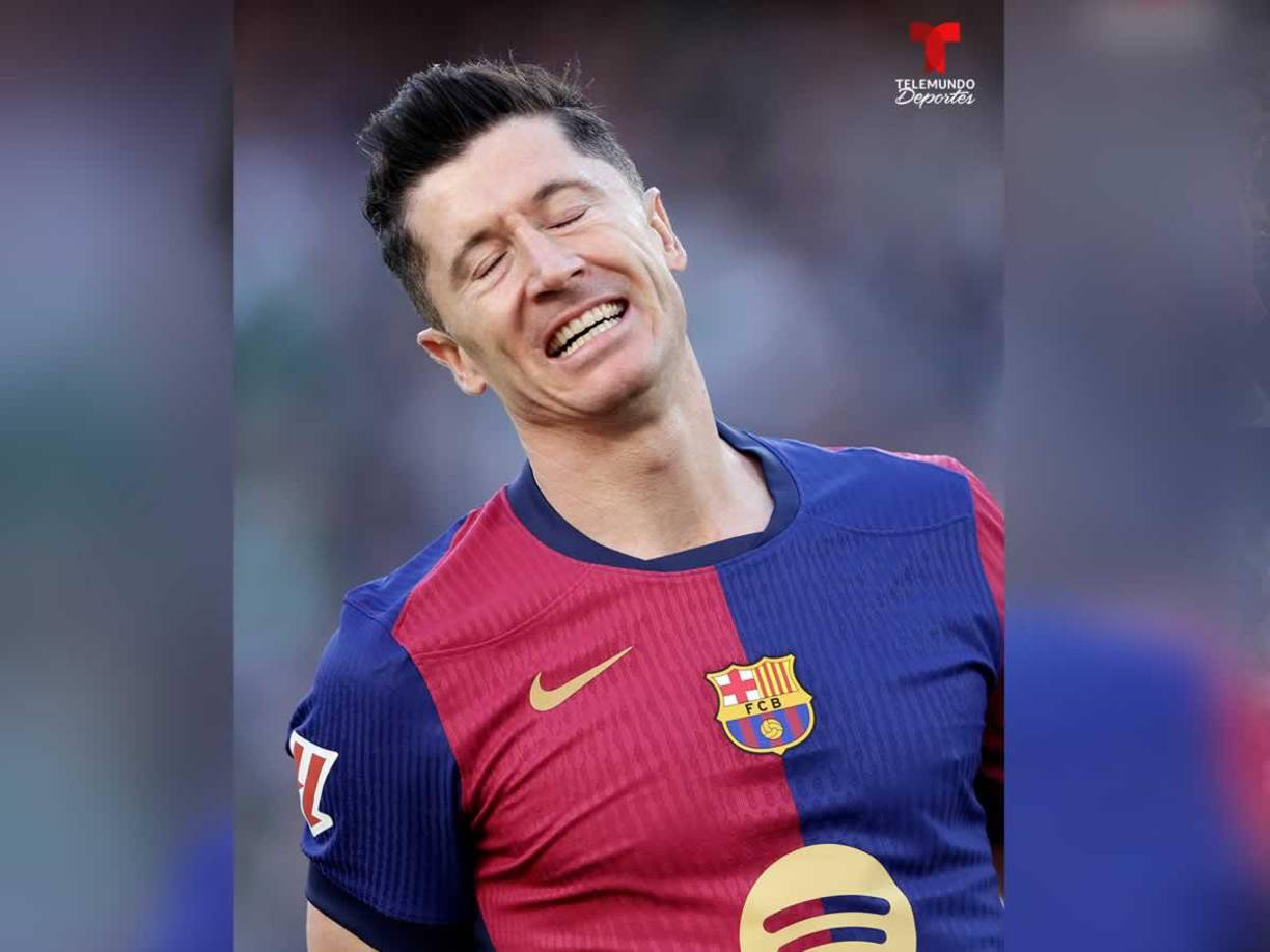 Robert Lewandowski, que venía de descanso en la jornada pasada, también fue sustituido en el minuto 75 por Pau Víctor.