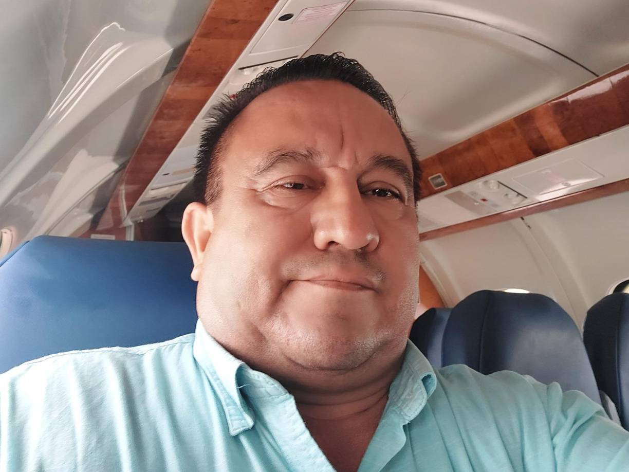 Al ministro de Seguridad, general Gustavo Sánchez, al director de la Policía, comisionado Juan Manuel Águilar, solicitamos realizar los procedimientos para detener a los responsables del crimen contra el compañero Manuel Menjívar, subdirector del Infop en La Ceiba, Atlántida”, escribió Tomé.