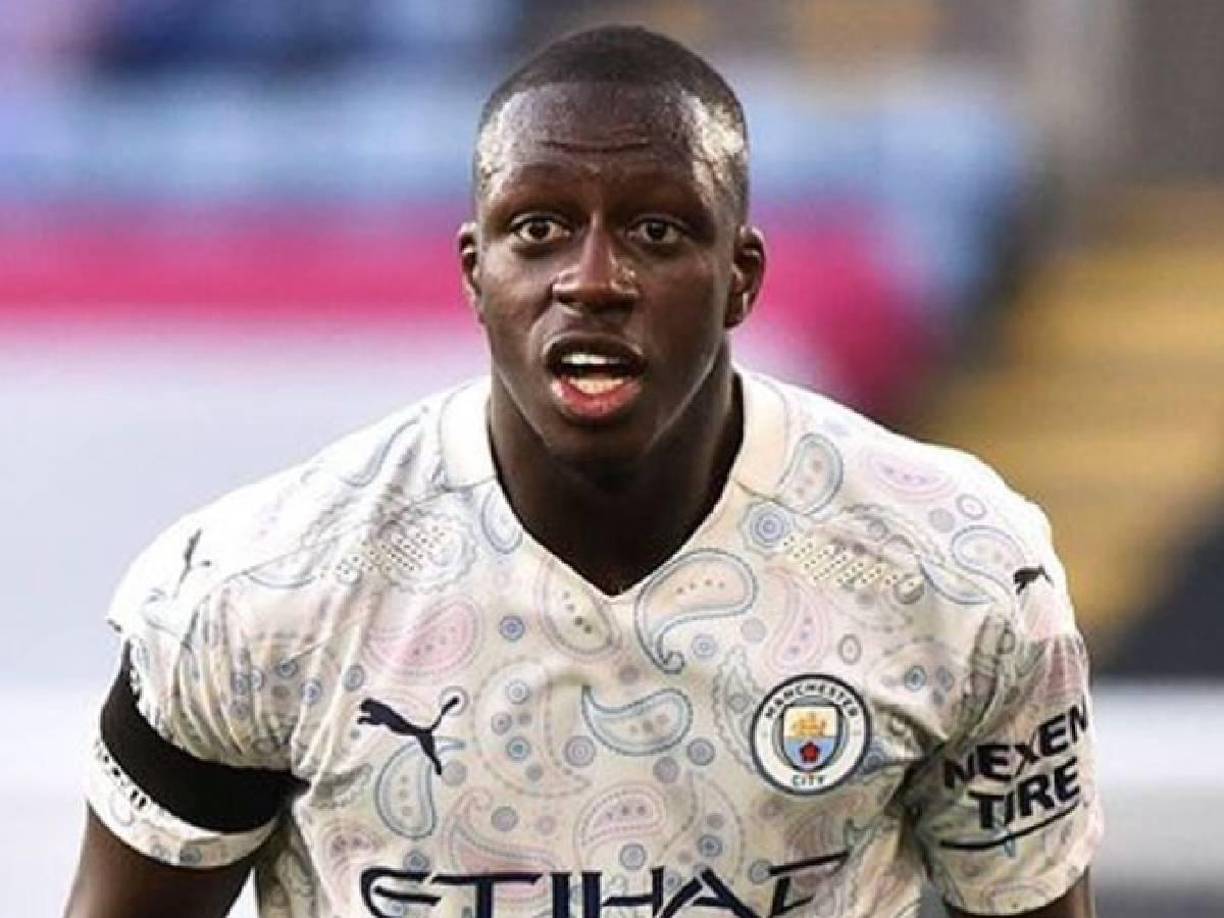 Hace unas semanas, Mendy en declaraciones para el medio británico The Telegraph afirmó que “la diferencia entre los otros jugadores del City y yo es que yo fui acusado falsamente de violación y humillado públicamente”,