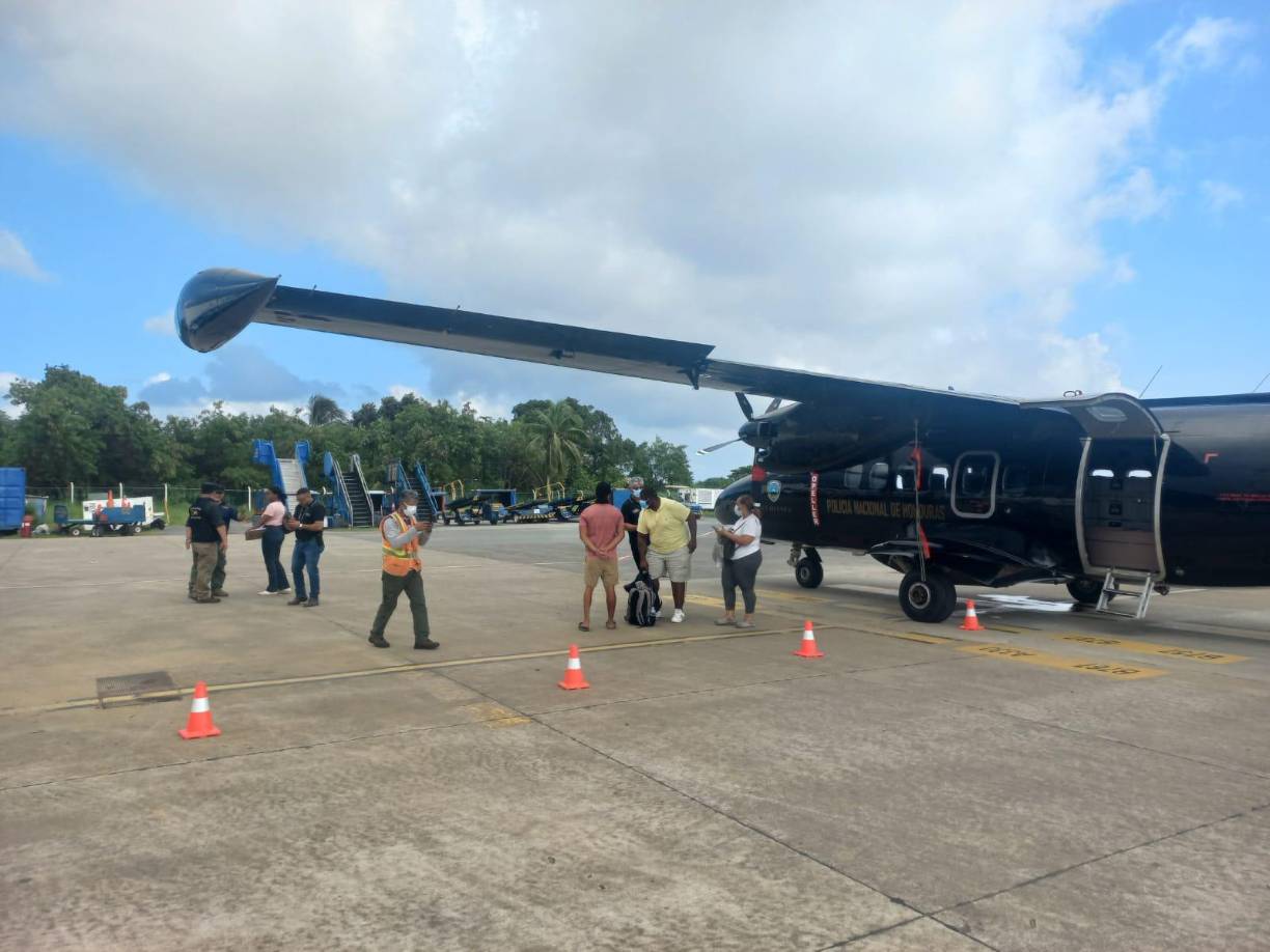 Trasladan a San Pedro Sula los cuerpos de tres jovencitas